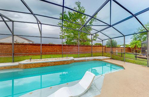 Crescent Lakes Casa | Sunlit Serenity Oasis