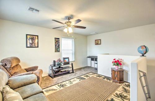 Tucson Casa | Sunlit Tucson Escape with Patio about 10 Mi to Dwtn!