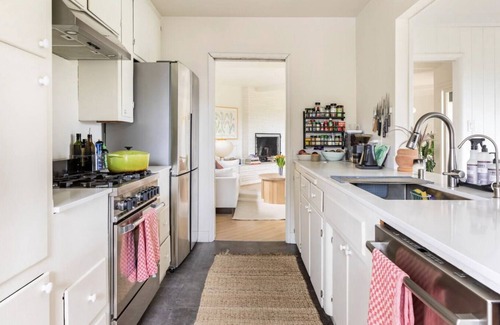 Beachwood Canyon Casa | Sunlit Two Bedroom + Office in Hollywood Hills