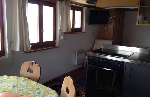 Riederalp Apartamento | Sunneschy EG Süd by Interhome
