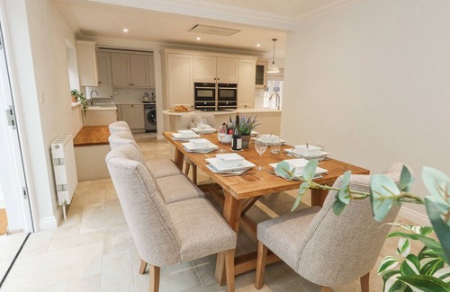 Weymouth Cabaña | Sunningdale Rise