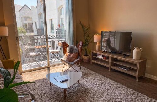 Marina del Rey Apartamento | Sunny 1BDR centrally located in Marina del Rey