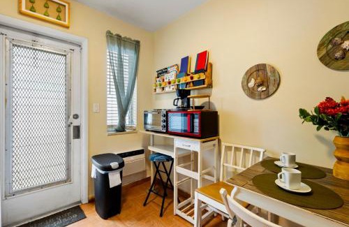 Downtown Hollywood Apartamento | Sunny 1BR Hollywood Retreat – Pet Friendly