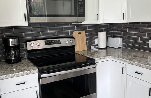 Idaho Falls Casa | Sunny and Central in Idaho Falls! Beautiful Corner Lot!