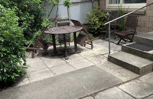 Merivale Condominio | Sunny and secure at Carlton Cirner walking distance to City, Hagley Park etc