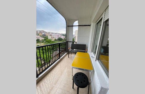 Sandanski Apartamento | Sunny apartment by the river