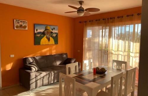 Los Melones Apartamento | Sunny Apartment