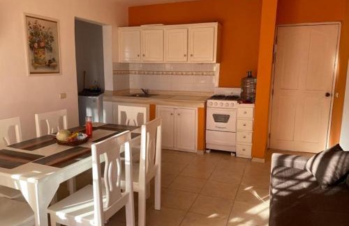 Los Melones Apartamento | Sunny Apartment