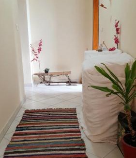 Sarande Apartamento | Sunny apartment in quiet part of centre
