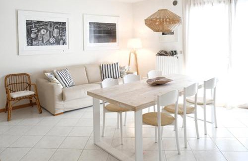 San Briccio Apartamento | Sunny Apartment On The Sea
