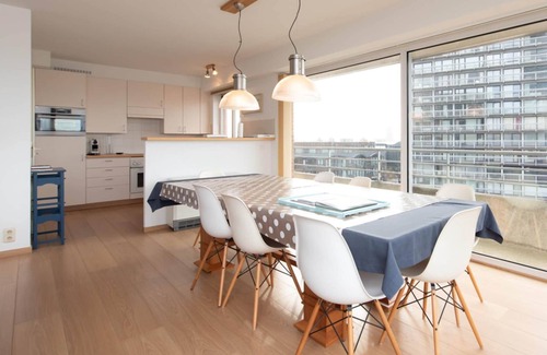 Mariakerke Apartamento | Sunny apartment with large terrace