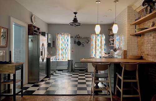 Dudley - Brunswick King Apartamento | Sunny Artist Loft