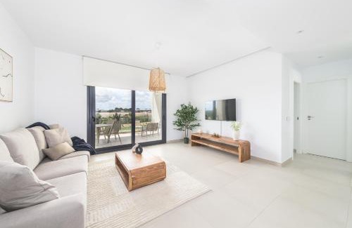 Pilar de la Horadada Apartamento | Sunny Azure Golf, Views & Pool