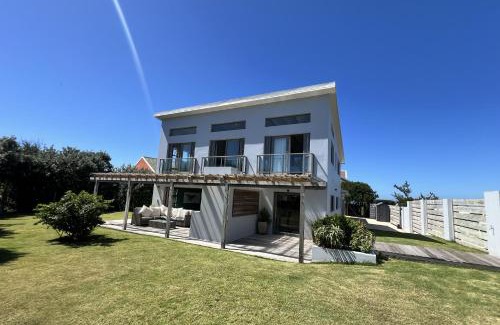 Cape Saint Francis Casa | Sunny Beach House
