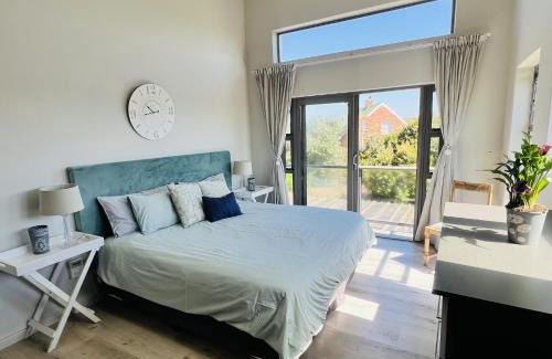 Cape Saint Francis Casa | Sunny Beach House