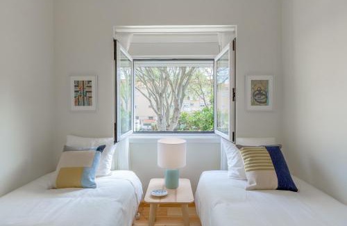 Alvalade Apartamento | Sunny, Bright and Quiet Apartment, By TimeCooler