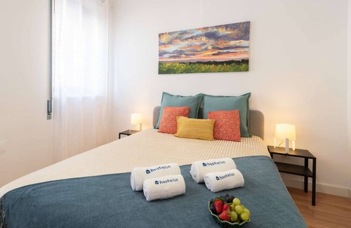 Paranhos Casa | Sunny Calm Room | Shared House