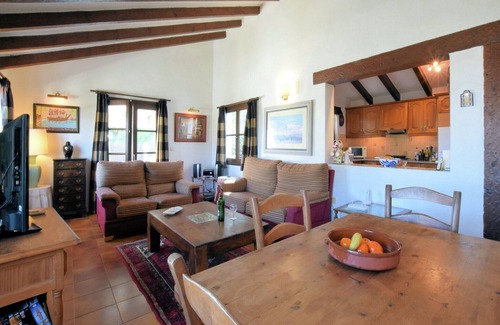 Casares Casa | Villa soleada en Casares con piscina
