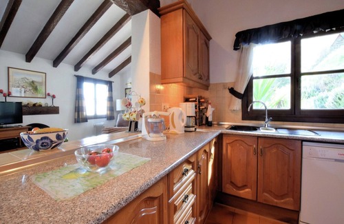 Casares Casa | Villa soleada en Casares con piscina