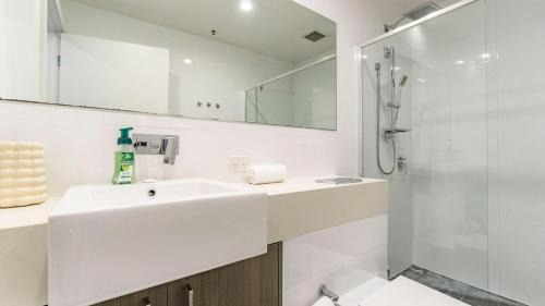 Mascot Apartamento | Sunny Central Mascot Escape 2BR Balcony Parking
