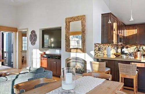 Avila Beach Condominio | Sunny condo with Beautiful View in Avila Beach