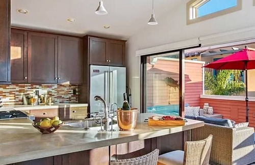 Avila Beach Condominio | Sunny condo with Beautiful View in Avila Beach