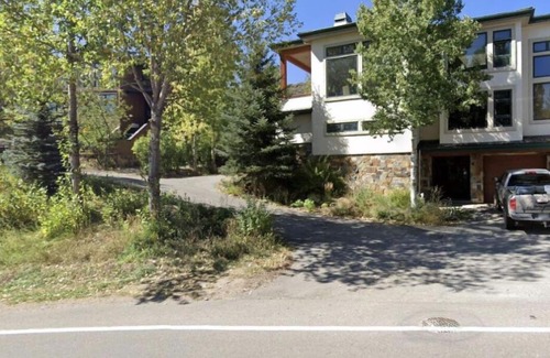 Singletree Casa | Sunny, contemporáneas 3 bdr / 3bath vistas de casa a 5 minutos de Beaver Creek !!