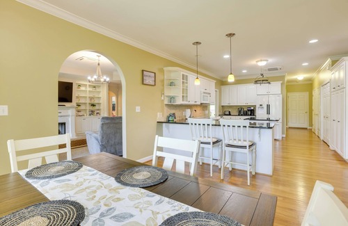 Cropwell Apartamento | Sunny Coosa River Hideaway w/ Boat Dock & Slip!