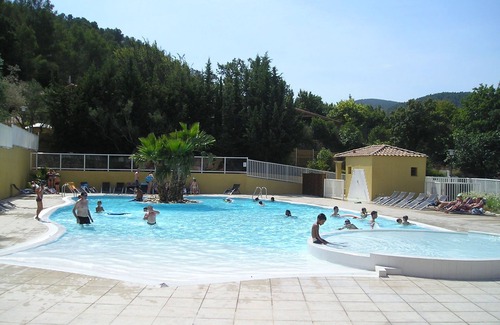 Sollies-Toucas Cabaña | Casa de campo soleada cerca de Toulon