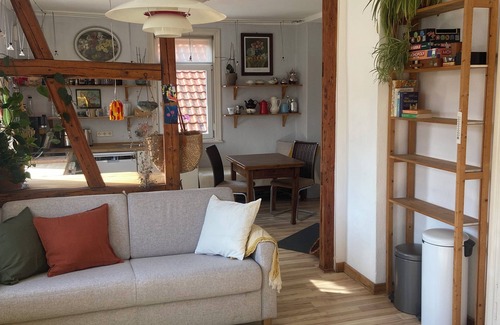 Hattorf Apartamento | Sunny country house apartment
