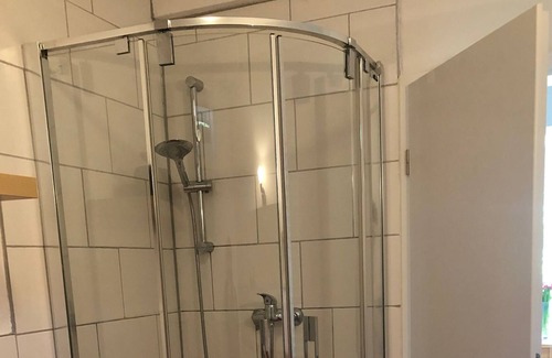 Bammental Apartamento | Apartamento soleado, acogedor y muy espacioso cerca de Heidelberg