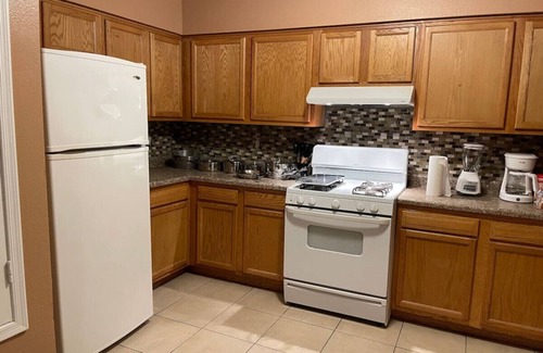 Casa Grande Casa | Sunny & Cozy Desert Oasis ~ Central Location ~ Pkg