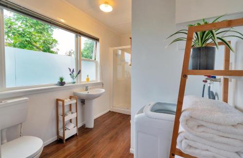Grey Lynn Casa | Sunny & Cozy Home near Western Springs