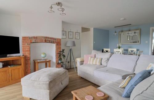 Holworth Casa | Sunny Croft