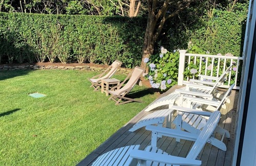 Nantucket Town Casa | Sunny Days dejará sonriendo! Disfrute de la piscina y canchas de tenis!