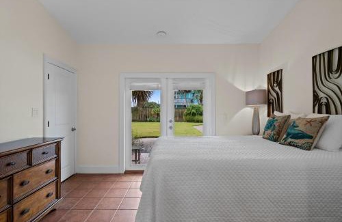 Pensacola Beach Casa | Sunny Daze Beach House