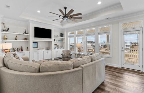 Ocean Isle Beach Casa | Sunny Daze
