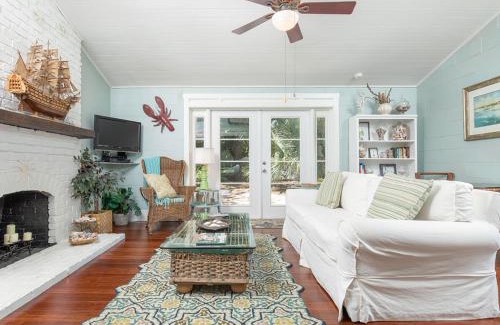 Savannah Beach Casa | Sunny Daze