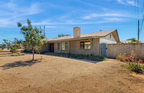 Glendale Casa | Sunny Delight & Guest House