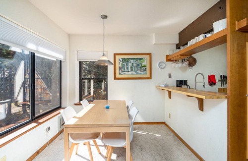 Bear Valley Casa | Sunny End Unit Condo! - Tamarack #20 by Bear Valley Vacation Rentals