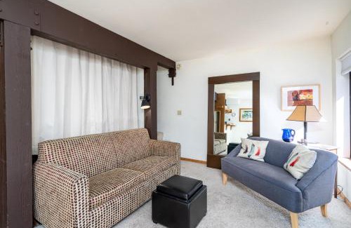 Bear Valley Casa | Sunny End Unit Condo! - Tamarack #20