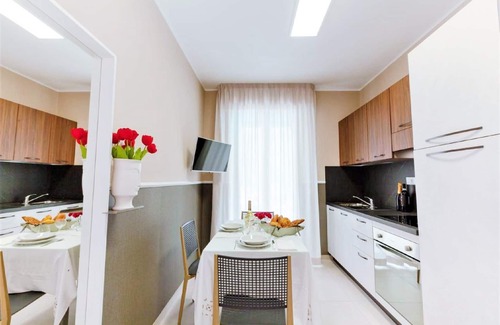 Alba Adriatica Apartamento | Escapada soleada cerca de Silver Beach