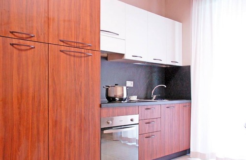 Alba Adriatica Apartamento | Escapada soleada cerca de Silver Beach