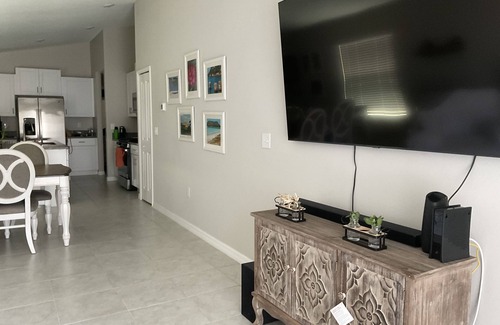 Balm Casa | Sunny Florida winters