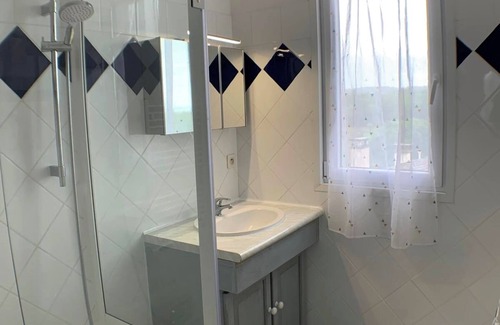 Chenac-Saint-Seurin-d'Uzet Apartamento | Sunny apartment 12 mins to beach