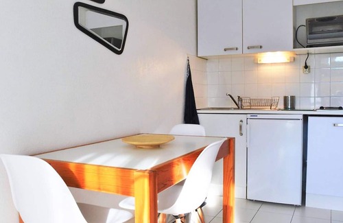 Cavaliere Beach Apartamento | Estudio con cabina, climatización, terraza soleada, a dos pasos de la playa de Cavalière