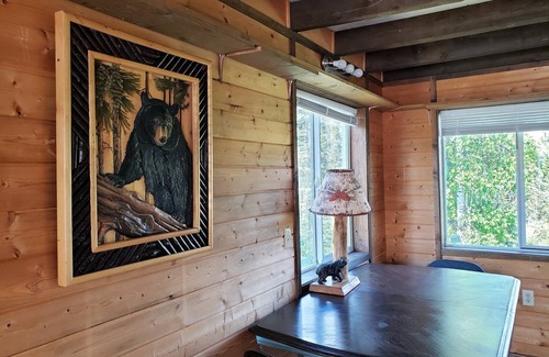 Fairbanks Casa | Sunny Goldstream Cabin - Pet Friendly