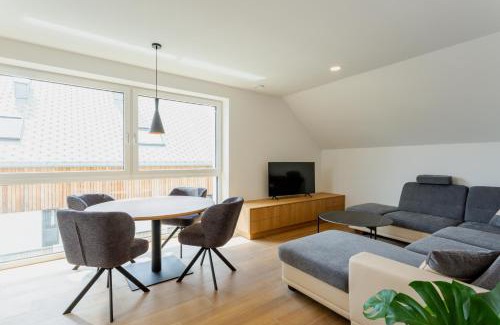 Lesce Apartamento | Sunny Green Escape