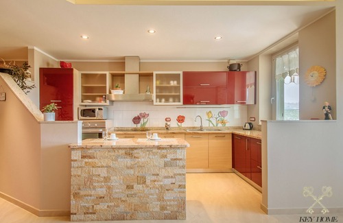 Diano d'Alba Apartamento | Sunny House elegant house with terrace