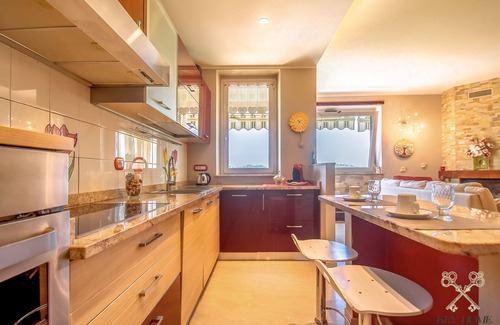 Diano d'Alba Apartamento | Sunny House elegant house with terrace